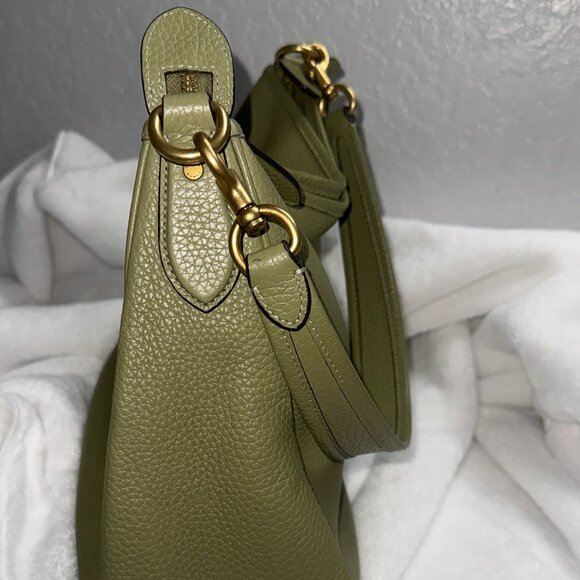 Rare, barely-used Coach Soft Pebble Leather Cary Shoulder Bag - Moss?Sage? - Picture 5 of 7